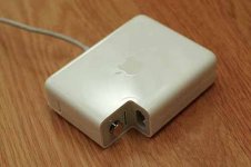 MacBook_Pro_charger.jpg