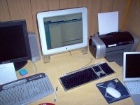 Apple Display.jpg Apple Display.jpg